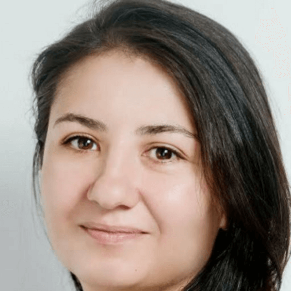 Dr. Magdalena Balica